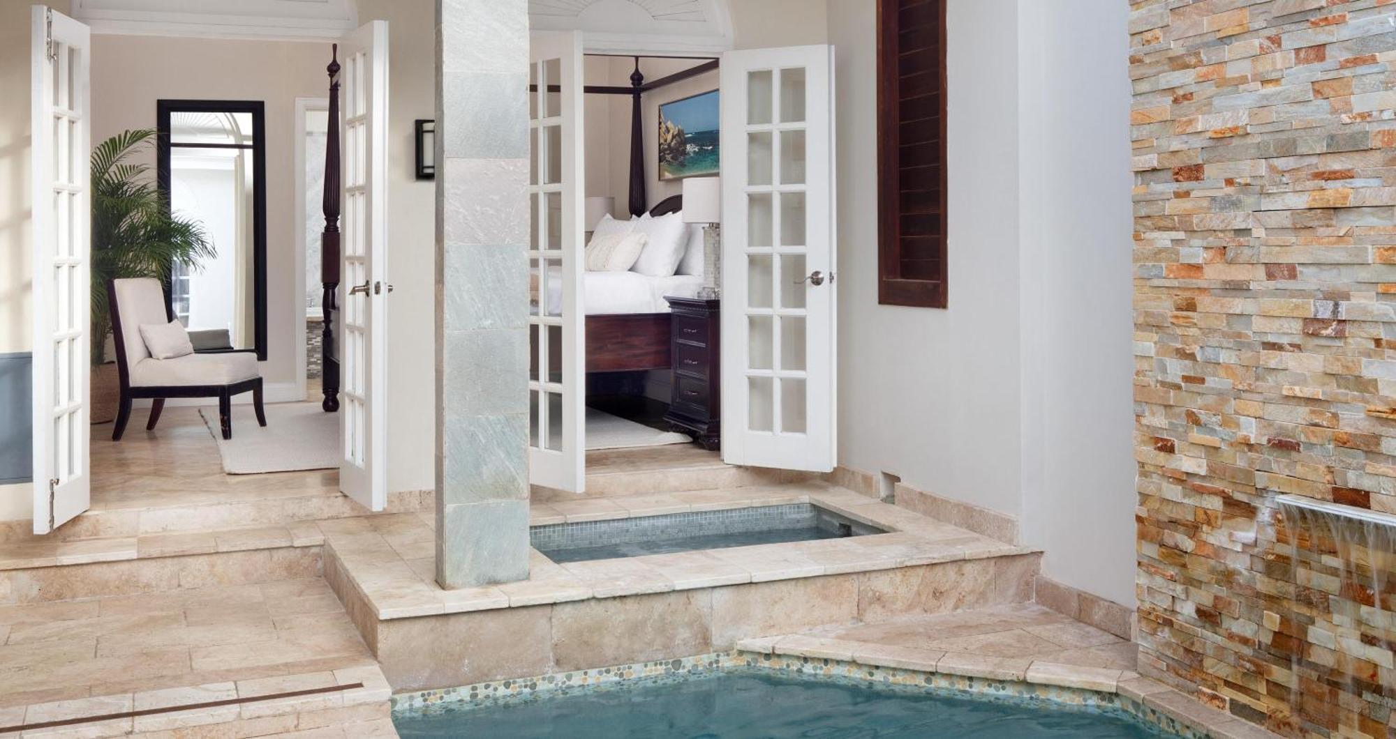 Sandals Ochi Beach All Inclusive Resort - Couples Only (Adults Only) Ocho Rios Exterior photo