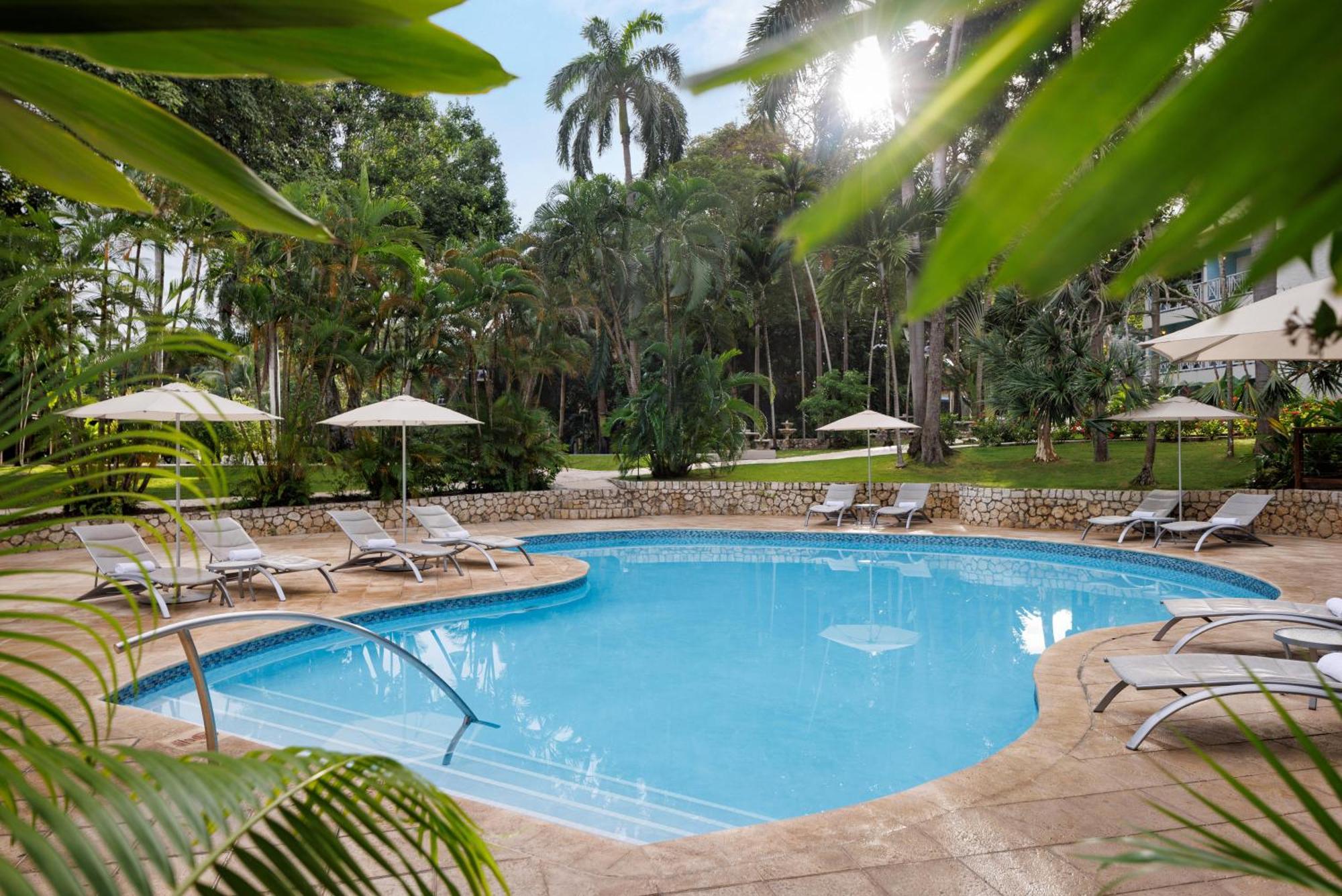 Sandals Ochi Beach All Inclusive Resort - Couples Only (Adults Only) Ocho Rios Exterior photo