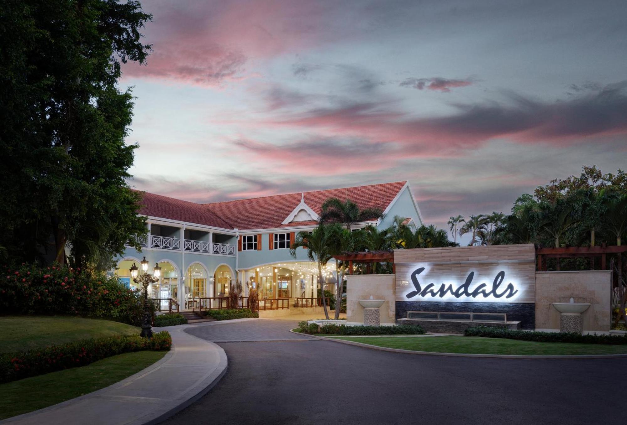 Sandals Ochi Beach All Inclusive Resort - Couples Only (Adults Only) Ocho Rios Exterior photo